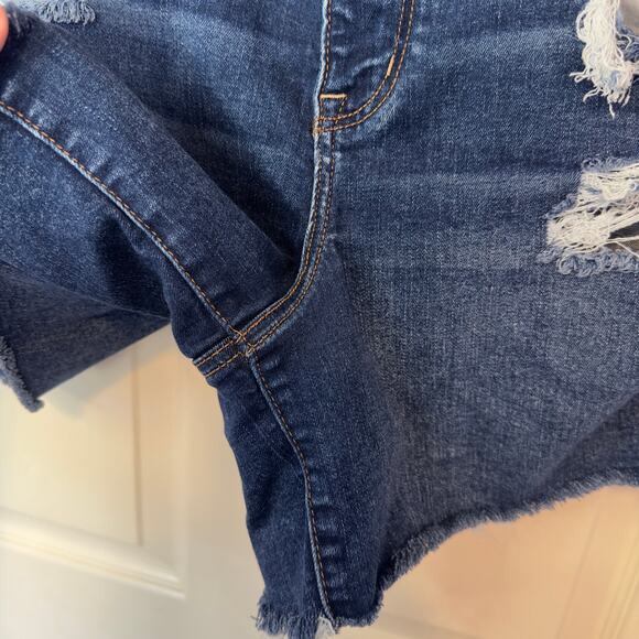 American Eagle Super Hi-Rise Shortie Denim Size 20 Distressed Next Level Stretch - Picture 3 of 11
